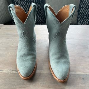Tecovas women’s The Lucy blue suede booties size 6.5